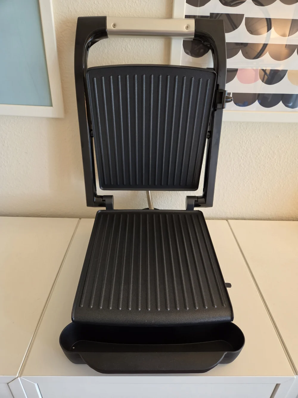 Abella Black and White Panini Grill - BELLA